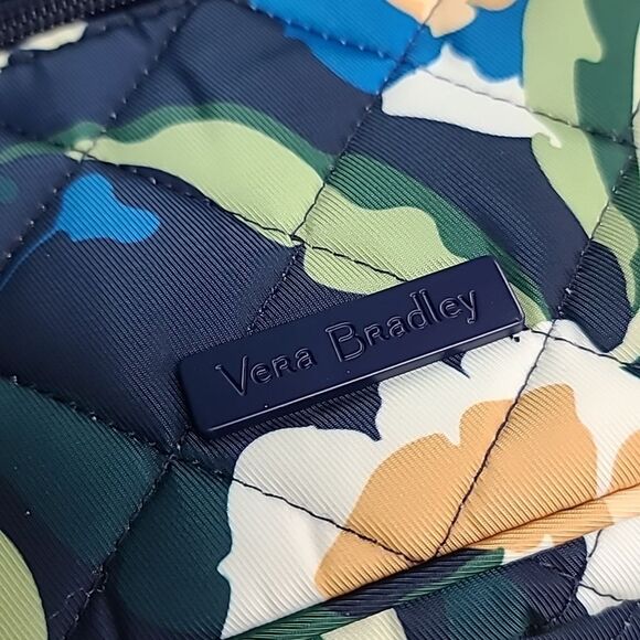 Vera Bradley Performance Twill Crossbody Lunch Tote - Immersed Blooms - Picture 6 of 10